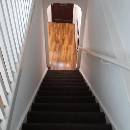 ロンドン13 Vale Houseアパートメント エクステリア 写真