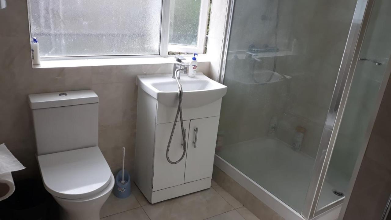 ロンドン13 Vale Houseアパートメント エクステリア 写真
